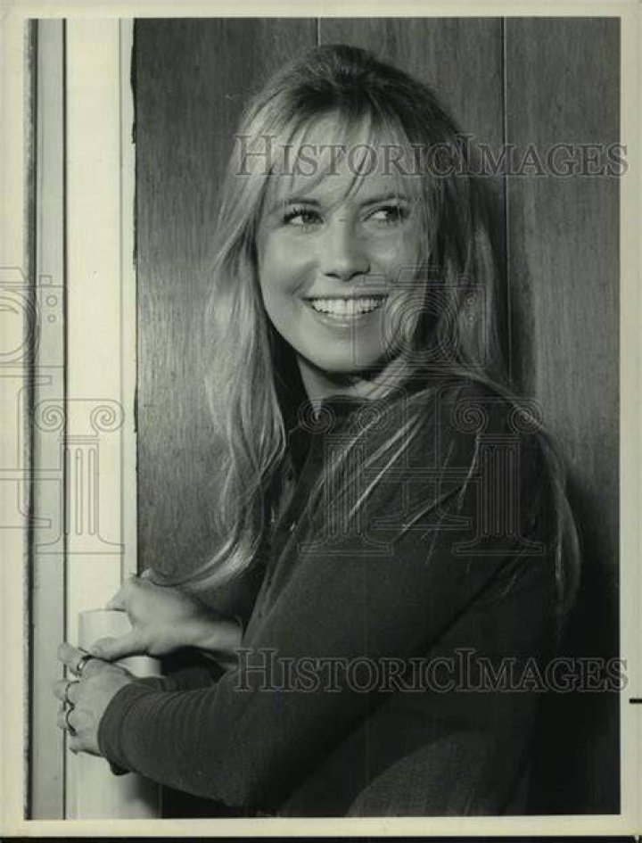1972 Press Photo Leslie Charleson Actress Princess And Pig Television
