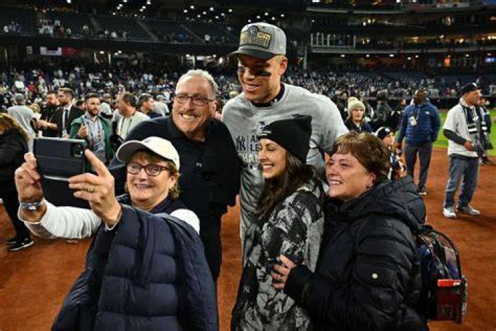 Aaron Judge siblings Meet his older brother John Judge