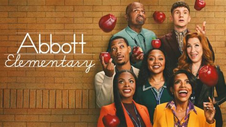 Abbott Elementary finale the first season reviewed by a teacher.