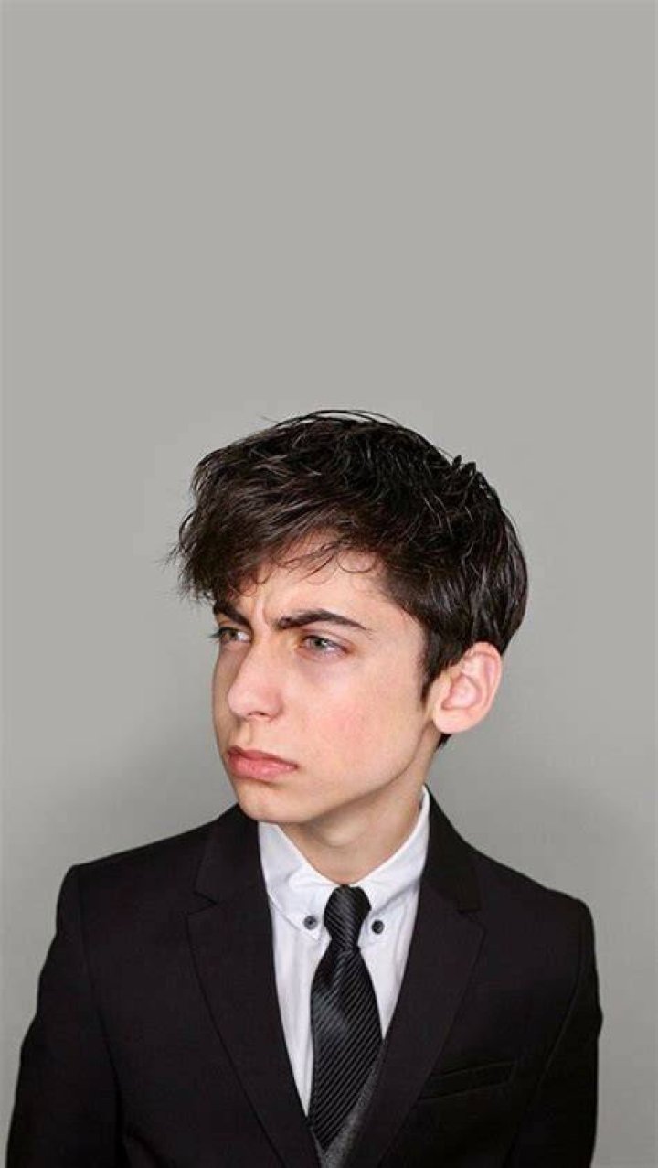 Aidan Gallagher 2021 Wallpapers Wallpaper Cave