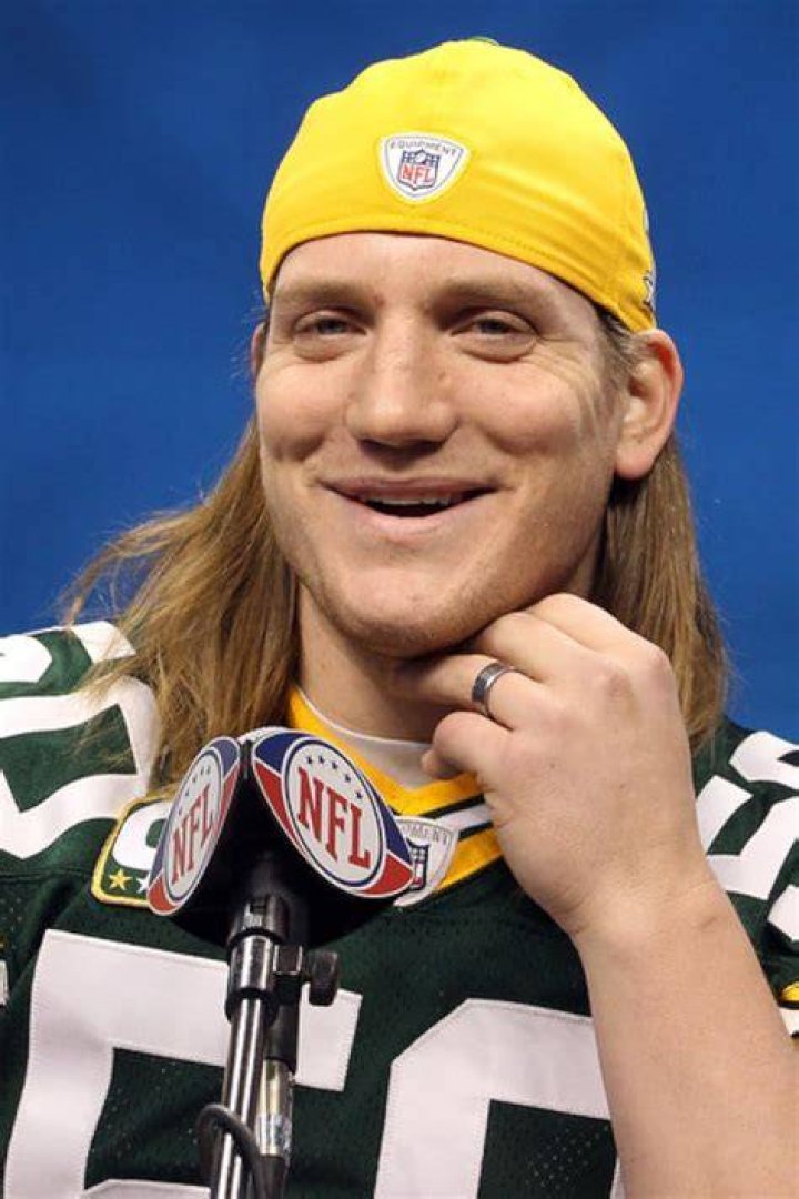 All about AJ Hawk's wife Laura Hawk