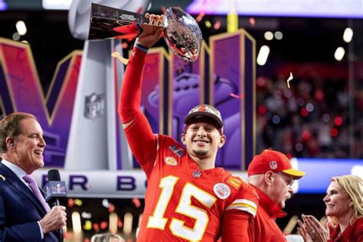 All About Patrick Mahomes' Parents, Pat Mahomes and Randi Martin