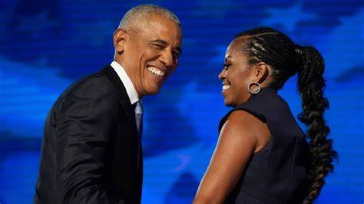 Barack & Michelle Obama Photos Of The Former First Family Hollywood Life