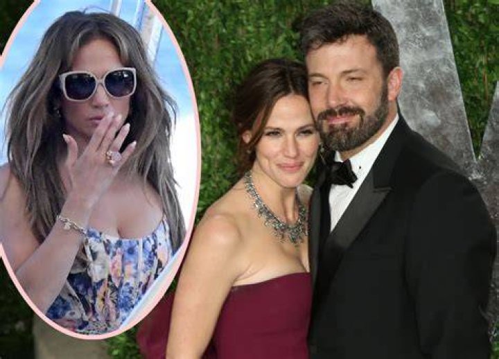 Ben Affleck y Jennifer López Su primer beso en público luego de 17 años