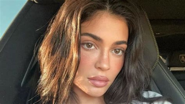 Bianca Censori sparks major concern after she sports revealing outfits