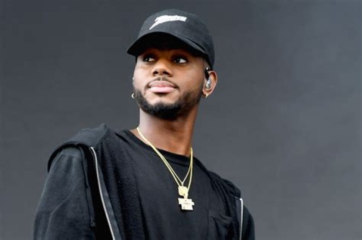 Bryson Tiller celebrates 'Anniversary' as the stars align for new project