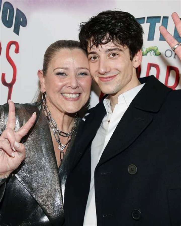 CamrynManheim Birthday, Bio, Photo Celebrity Birthdays