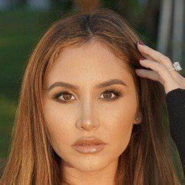 Catherine Paiz, Bio, Wiki, Age, Height, Family, Husband, Children