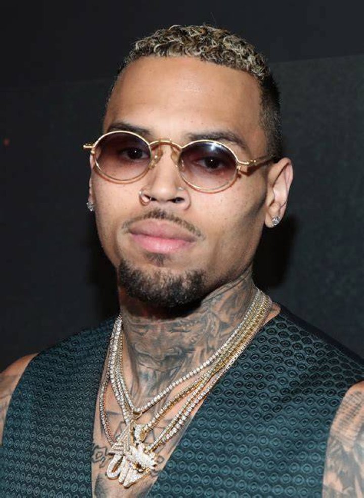 Chris Brown reveals feelings for Jennifer Lopez 'I like you and I want