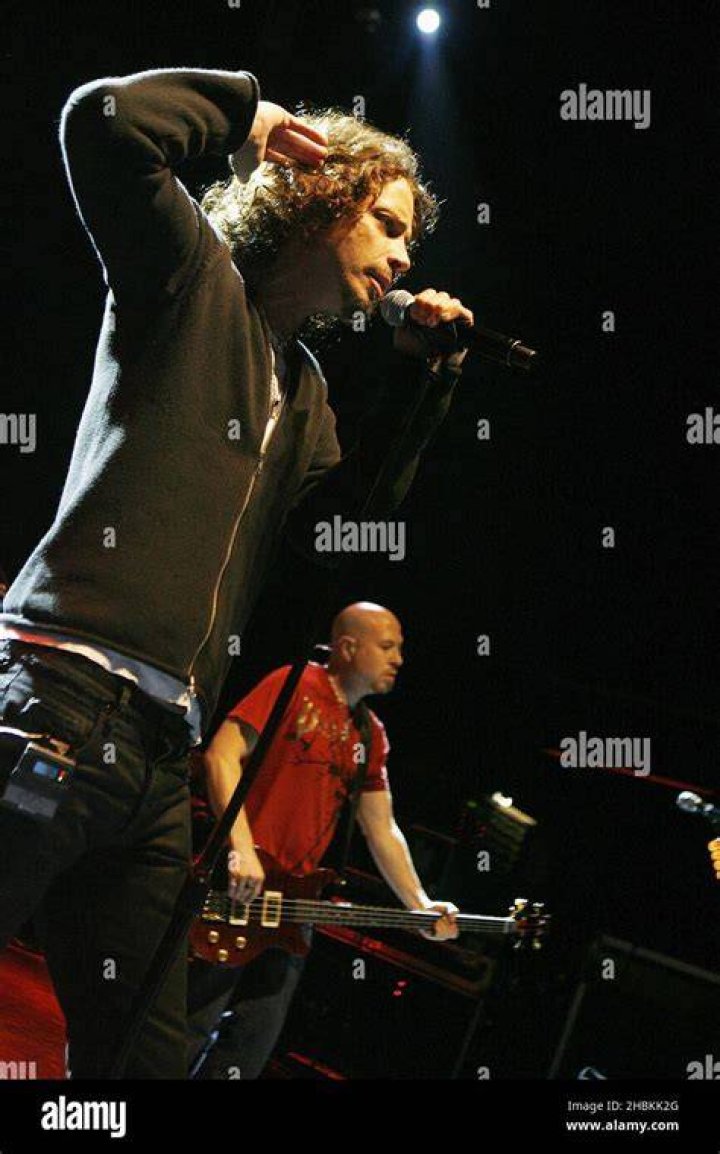Chris Cornell's Children Accept Grammy Award in His Honor POPSUGAR