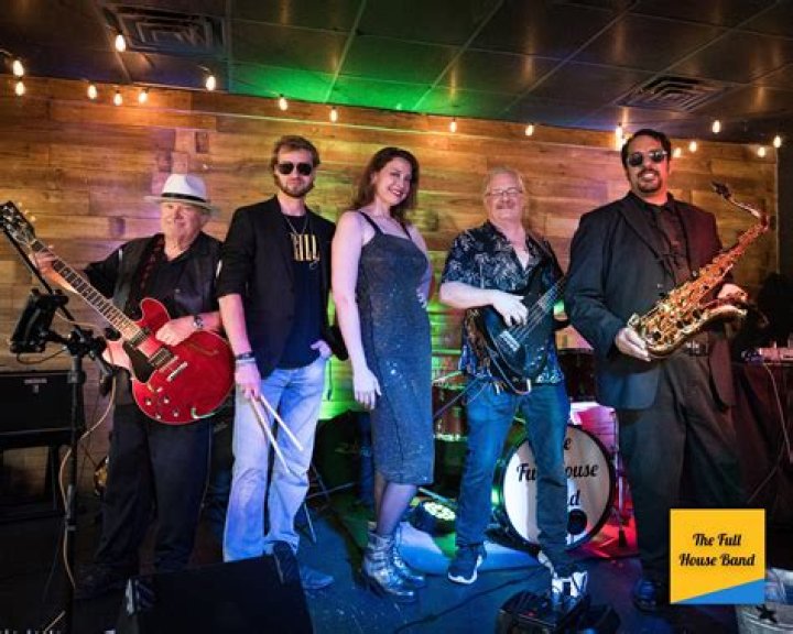 Conan&rsquo;s House Band Plays Its Final Show An Appreciation for the Music