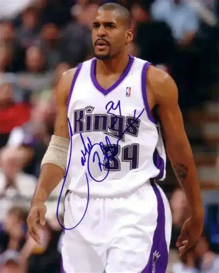 Corliss Williamson Autographed Photo 8X10 COA A