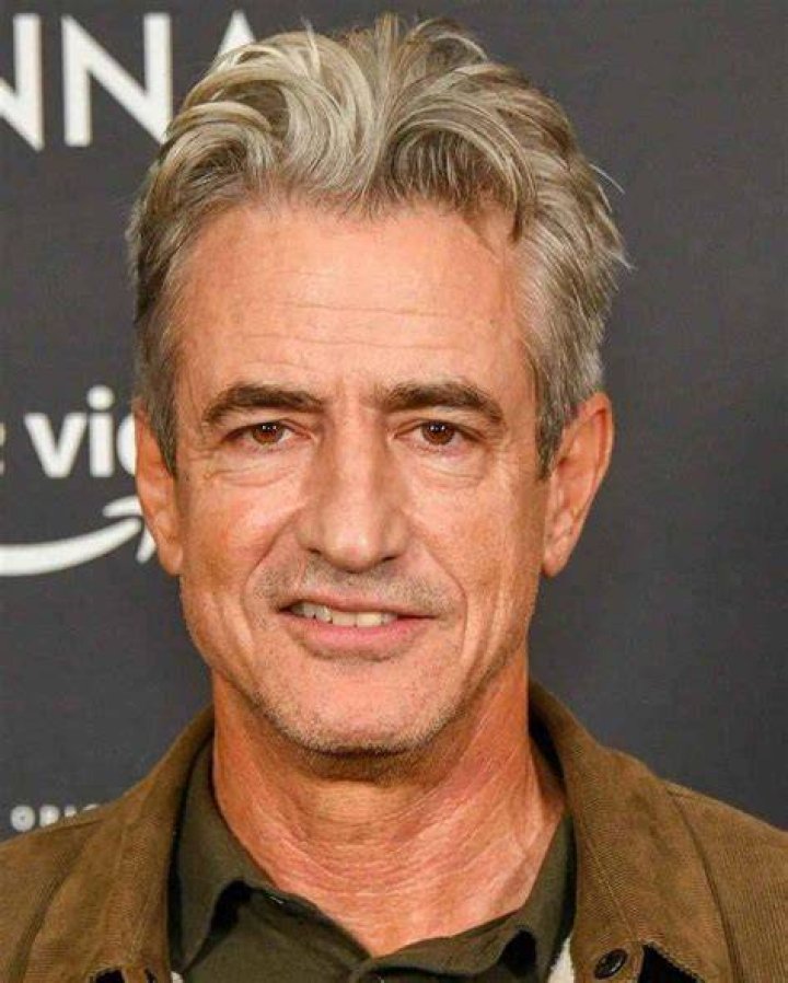 Dermot Mulroney Biography, Age, Height & Wife mrDustBin