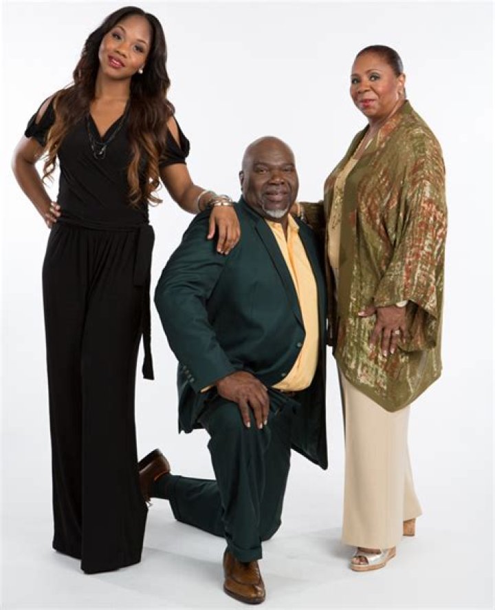 Divorce! T. D. Jakes Daughter Sarah Jakes Shares Sad News About