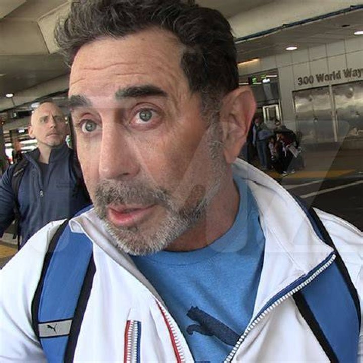 Dr. Paul Nassif Offers Up Plastic Surgery Warning for Gypsy Rose