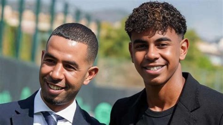 El padre de Lamine Yamal, invitado por Florentino Pérez al Real Madrid