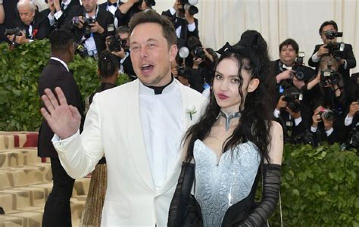 Elon Musk and Grimes still can't agree on pronunciation of X &AElig; A12