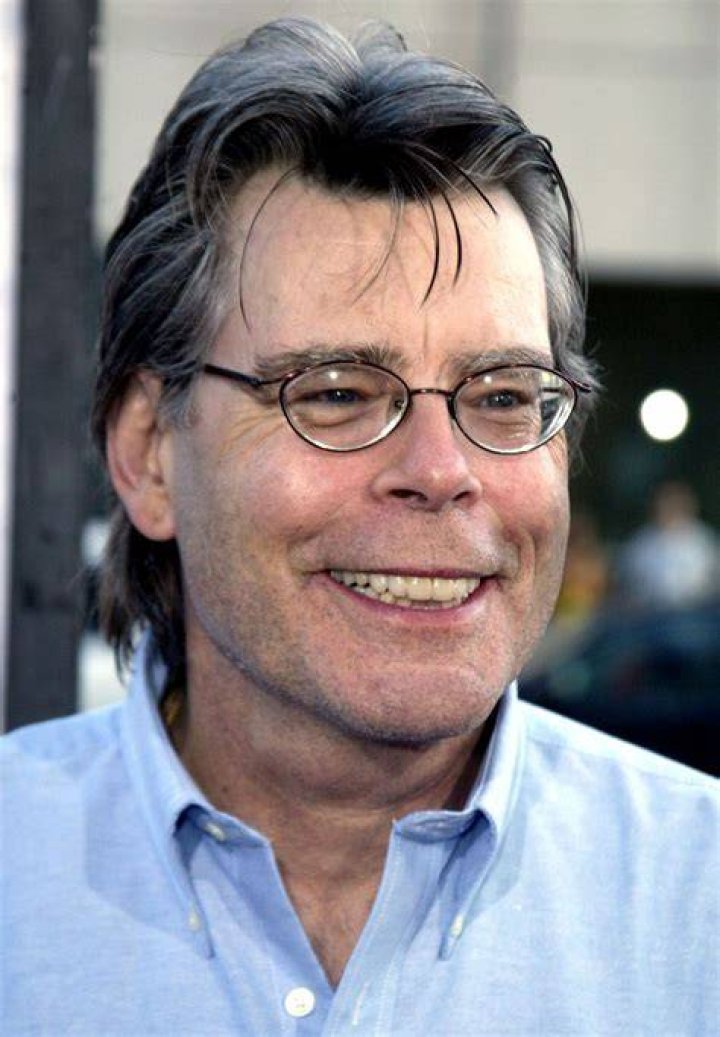 Facts About Stephen King's Childhood How The Horror Novelist Grew Up