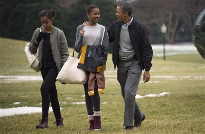 For Obama, Protectiveness About Daughters Gives Way to Pride The New