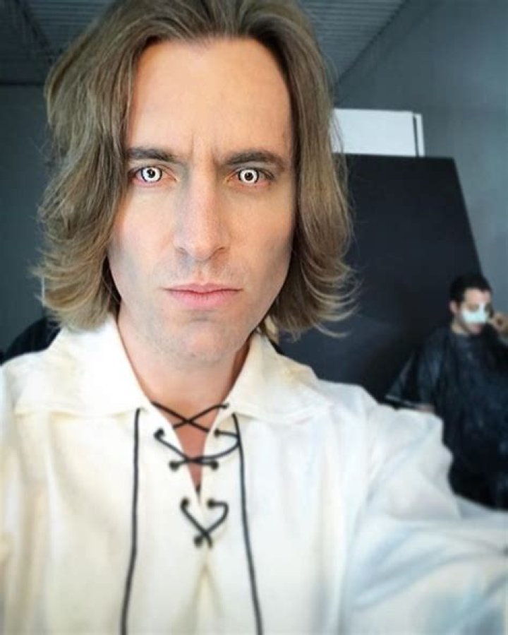 Geoff Castellucci (geophr3y) Twitter Try not to smile, Iconic