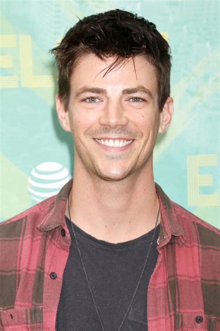 Grant Gustin Images From THE FLASH's Final Season Of Filming In