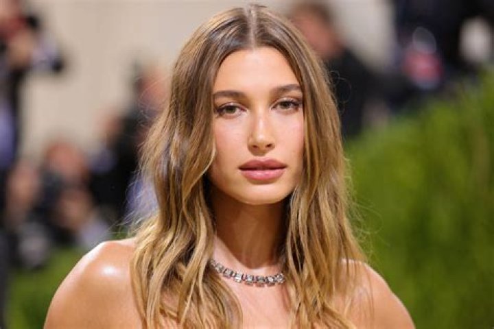 Hailey Bieber's Dad, Stephen Baldwin, Has a Unique Connection to a