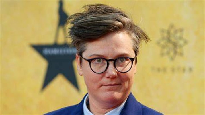 Hannah Gadsby Reveals She Secretly Married Her Producer Jenney Shamash