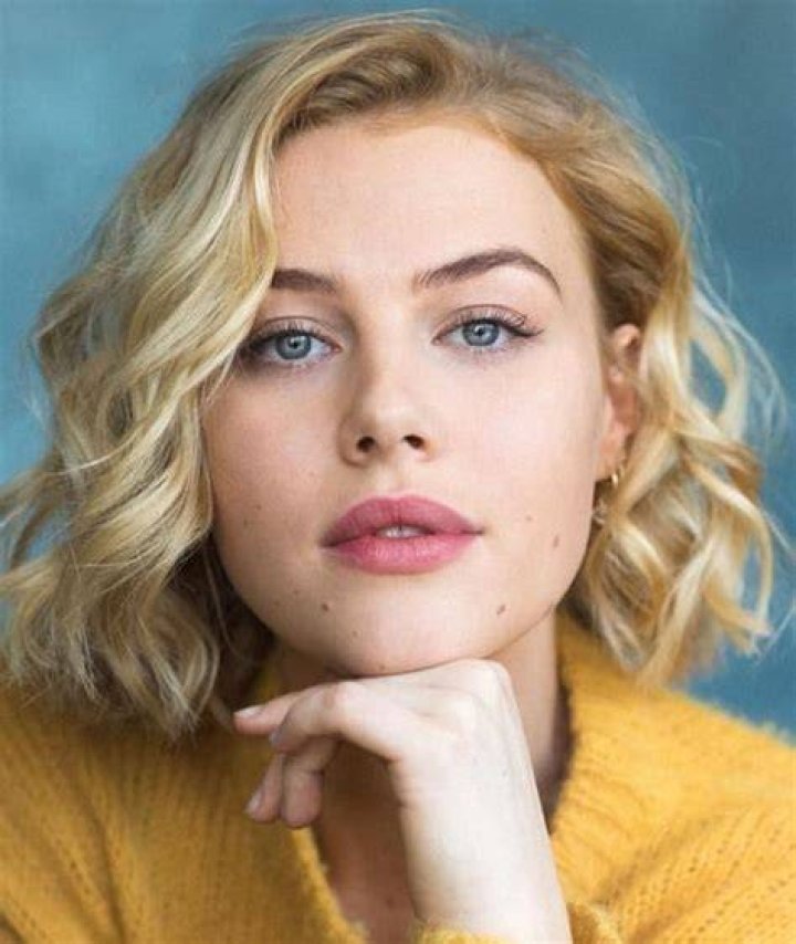 Hannah van der Westhuysen AdoroCinema