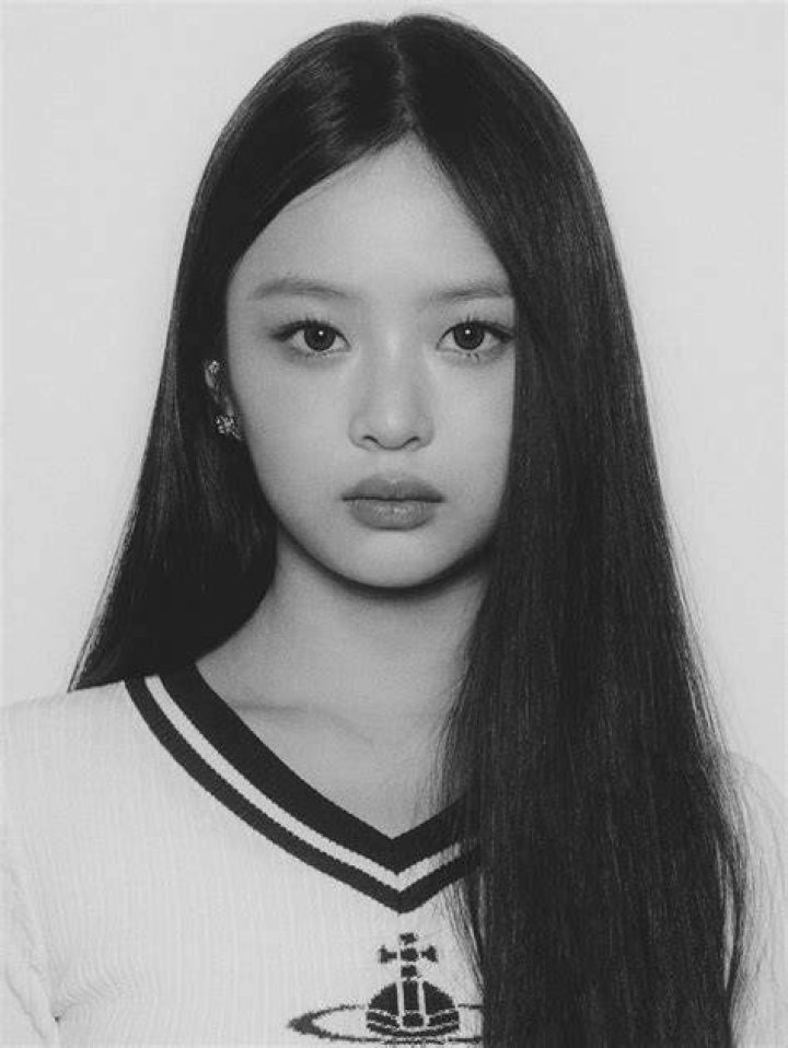 Hanni (NewJeans) Profile (Updated!) Kpop Profiles