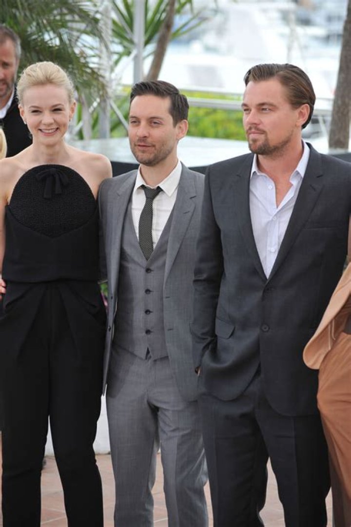 How tall is Tobey Maguire Super Stars Bio