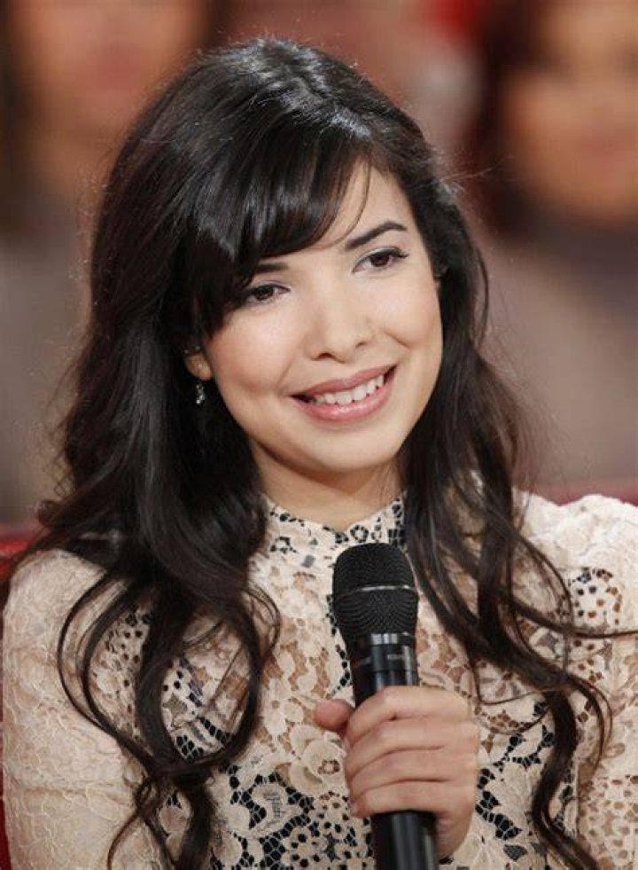 INDILA. Adila Sedraia, mejor conocida por su nombre artístico Indila
