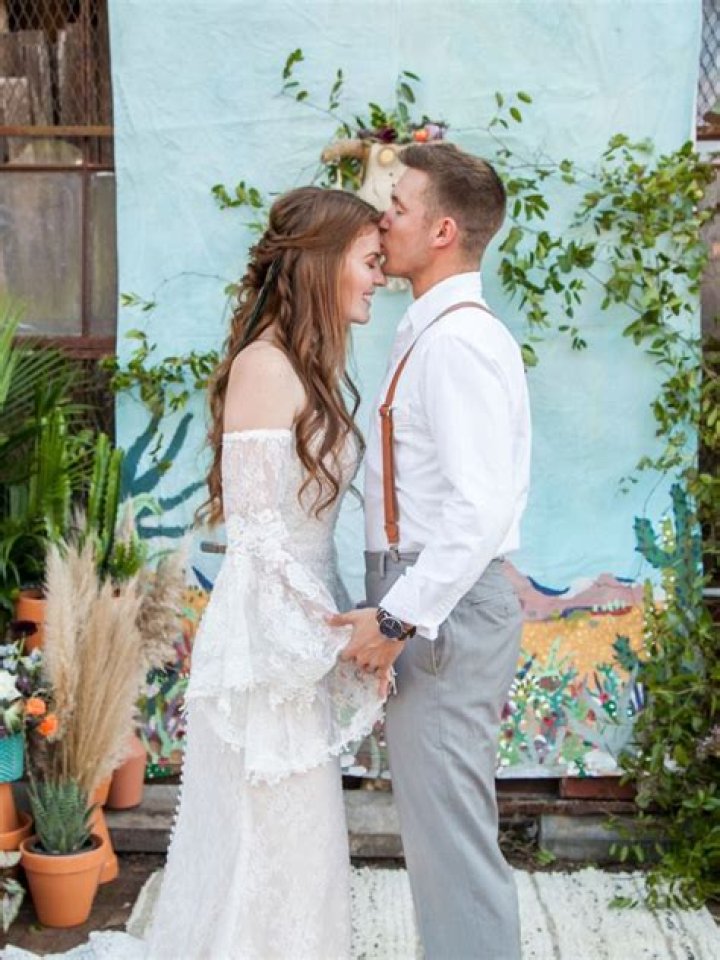 Is Lauren Daigle married? Husband and her dating history Tuko.co.ke