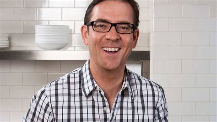 Is Ted Allen a Chef? Info on the&rsquo; Chopped&rsquo; Host&rsquo;s Career