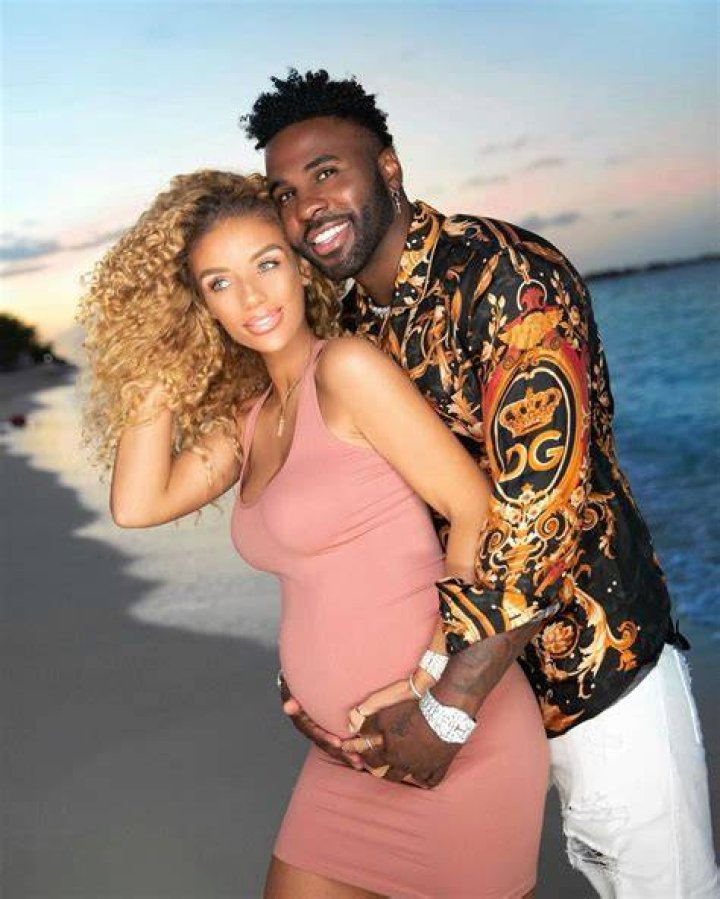 Jason Derulo Expecting First Child with Jena Frumes