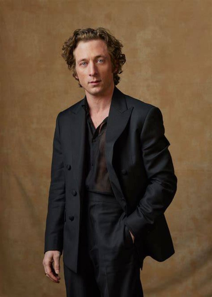 Jeremy Allen White Shameless Wiki Fandom
