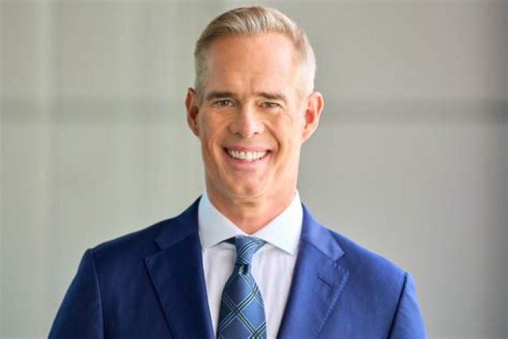 Joe Buck wouldn't take back Randy Moss fakemooning outrage