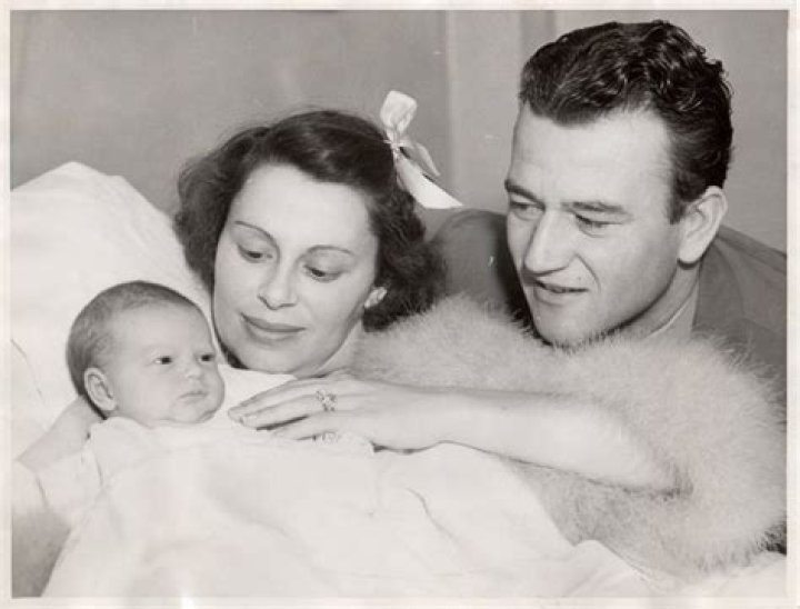 Josephine Wayne (Wife of John Wayne) Bio Wiki Photos Videos