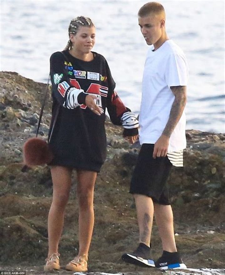Justin Bieber & Sofia Richie split; Relationship news and rumours