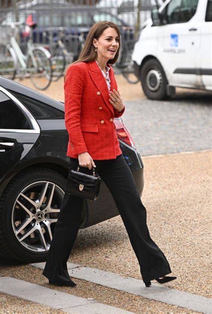 KATE MIDDLETON Arrives at King’s College in London 03/19/2019 HawtCelebs