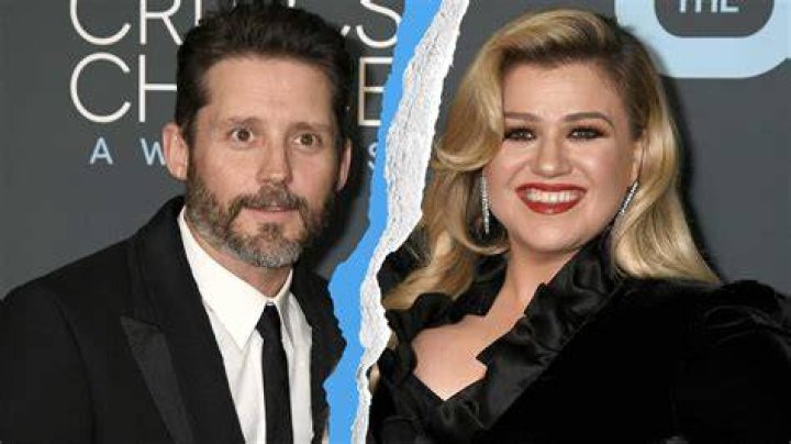 Kelly Clarkson files for divorce after 7 years of marriage Goss.ie