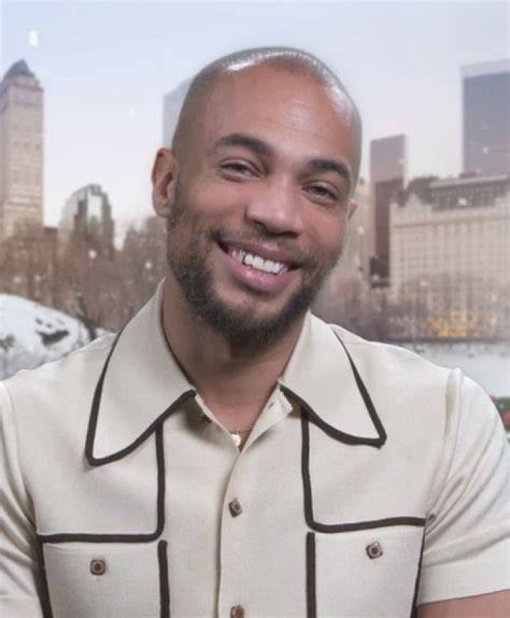 Kendrick Sampson Profile Images &mdash; The Movie Database (TMDB)