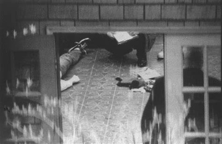 Kurt Cobain death scene photographs released Duck Duck Gray Duck