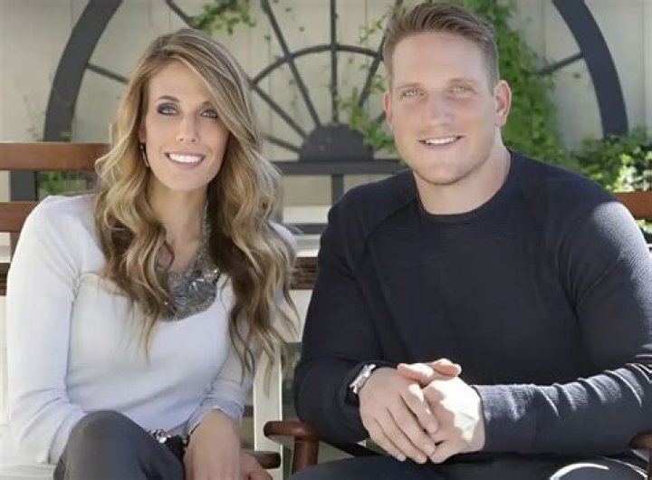 Laura Quinn Hawk A. J. Hawk's Wife's bio ,Age, Children, Net Worth