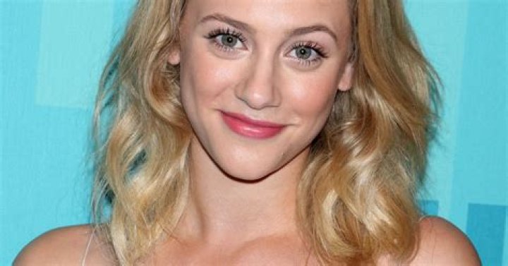 Lili Reinhart