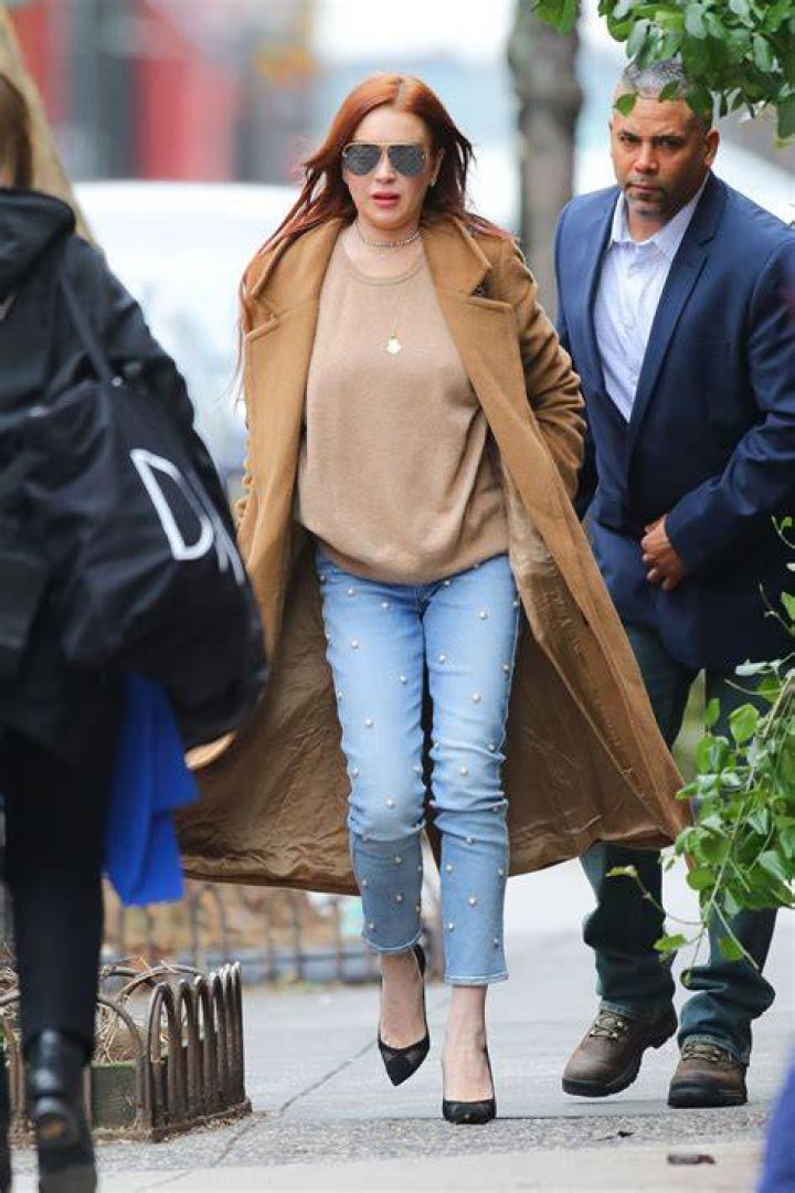 Lindsay Lohan Street Style 01/10/2019 &bull; CelebMafia
