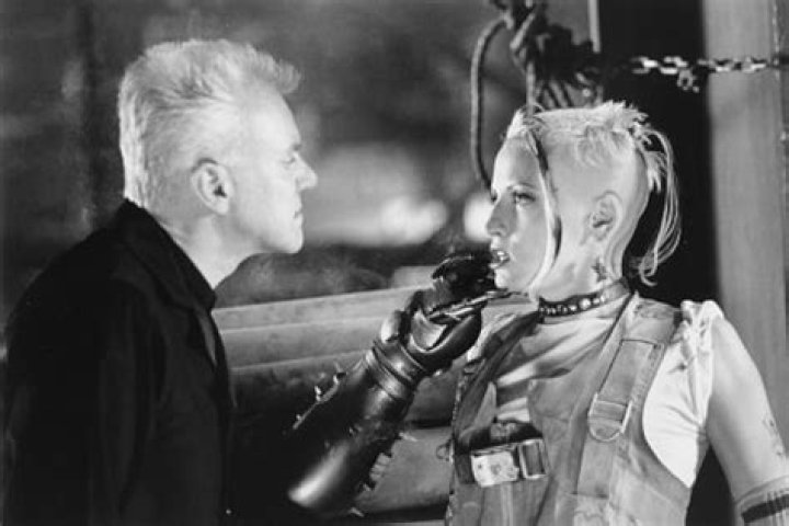 Lori Petty IMDb
