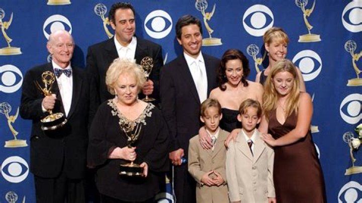 ‘Everybody Loves Raymond’ Cast Where Are They Now? Us Weekly