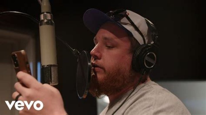 Luke Combs Where the Wild Things Are Lyrics