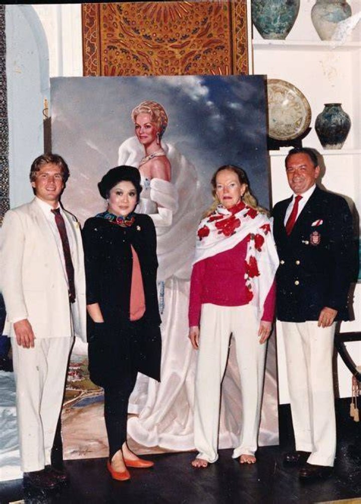 Mark Deren w/ Imelda Marcos, Doris Duke and Ralph Cowan. Doris duke