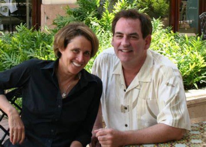 Mary Carillo Gay o Lesbiana, Casada, Pareja, Hijos